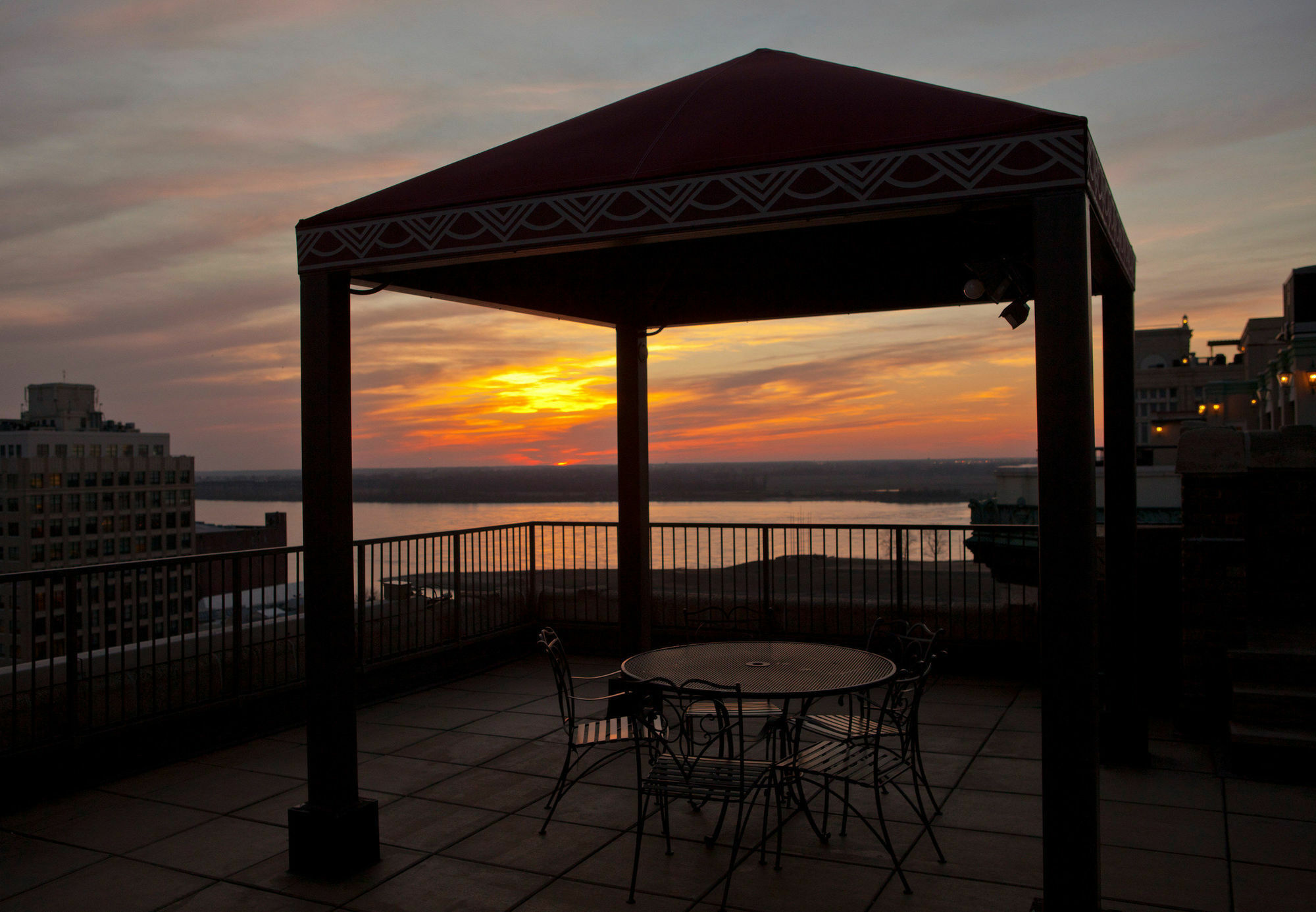 Residence Inn Memphis Downtown Restaurante foto